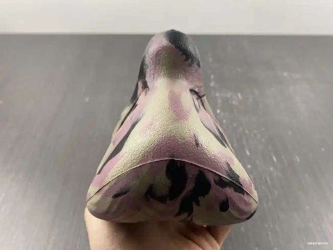 Adidas RNR Foam MX IG9562 Yeezy Carbon 0429